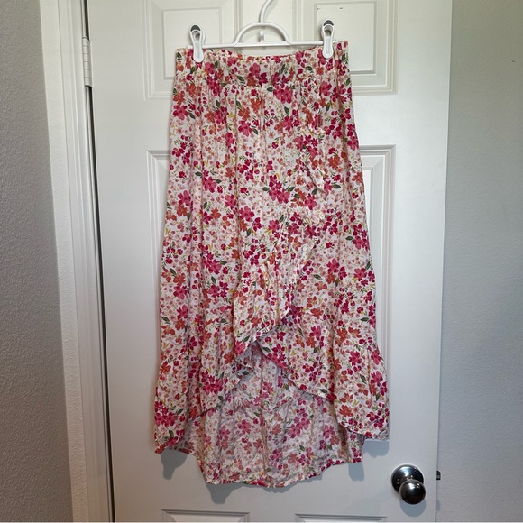 No Boundaries 2 Piece Skirt Set- White Pink Orange Floral Medium - Picture 8 of 13